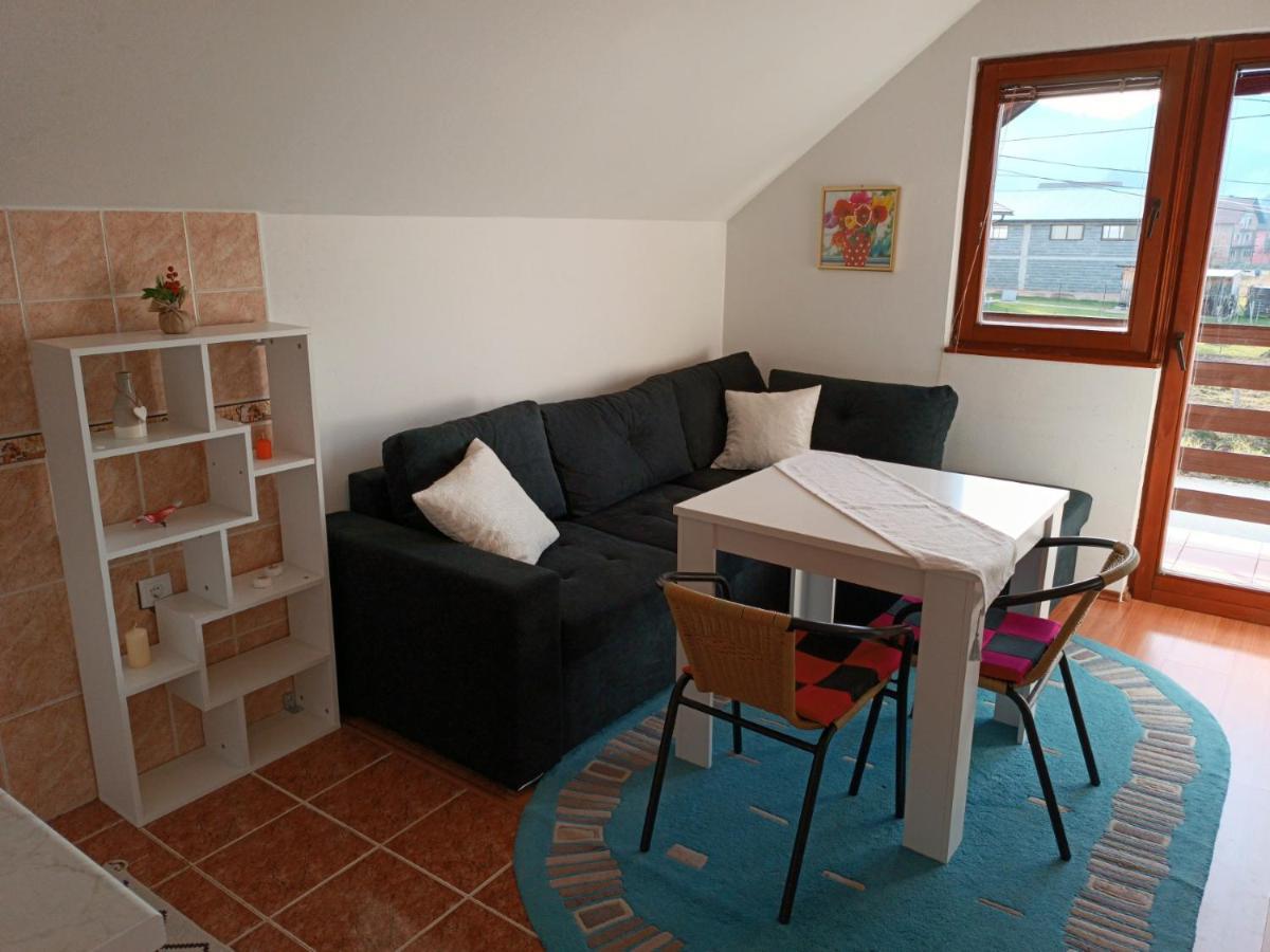 Sweet House Apartment Pale Bagian luar foto